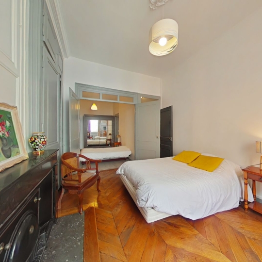  Annonces CULLY : Apartment | LYON (69002) | 85 m2 | 1 515 € 