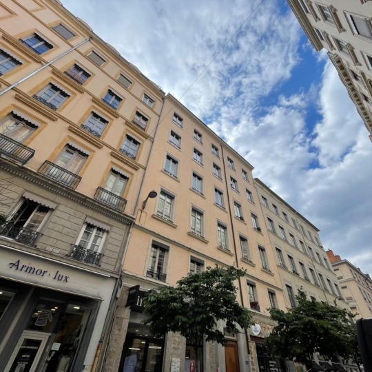  Annonces CULLY : Apartment | LYON (69002) | 85 m2 | 1 515 € 