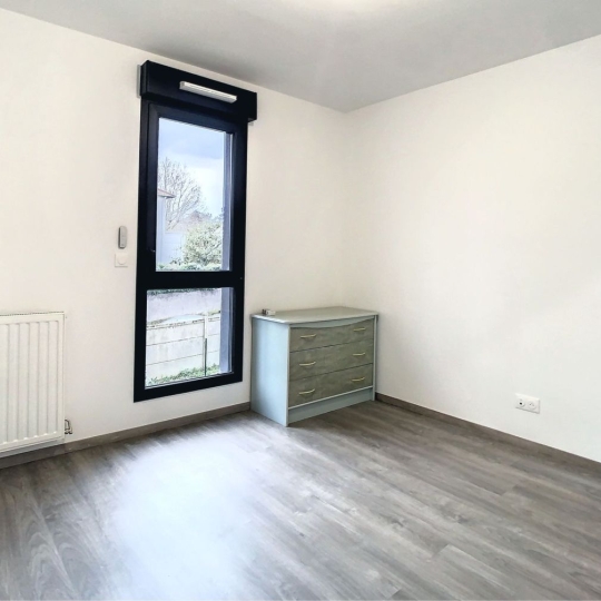  Annonces CULLY : Apartment | FEYZIN (69320) | 49 m2 | 820 € 