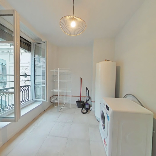  Annonces CULLY : Appartement | LYON (69001) | 133 m2 | 2 500 € 