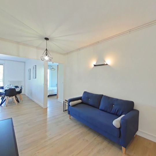  Annonces CULLY : Apartment | TASSIN-LA-DEMI-LUNE (69160) | 54 m2 | 1 350 € 