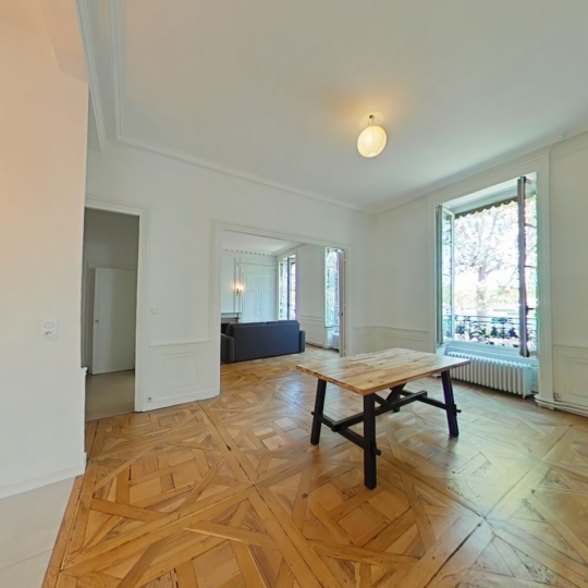  Annonces CULLY : Apartment | LYON (69002) | 120 m2 | 1 800 € 