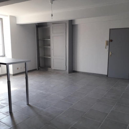  Annonces CULLY : Appartement | L'ARBRESLE (69210) | 63 m2 | 677 € 