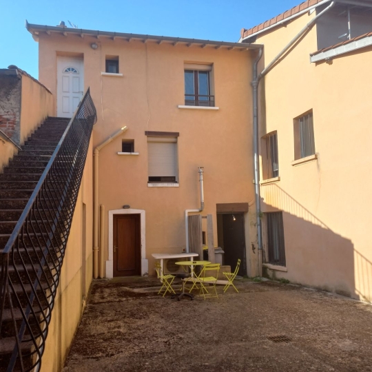  Annonces CULLY : Immeuble | LA TOUR-DE-SALVAGNY (69890) | 162 m2 | 550 000 € 