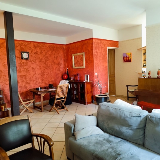  Annonces CULLY : Appartement | SAINT-PIERRE-LA-PALUD (69210) | 119 m2 | 235 000 € 