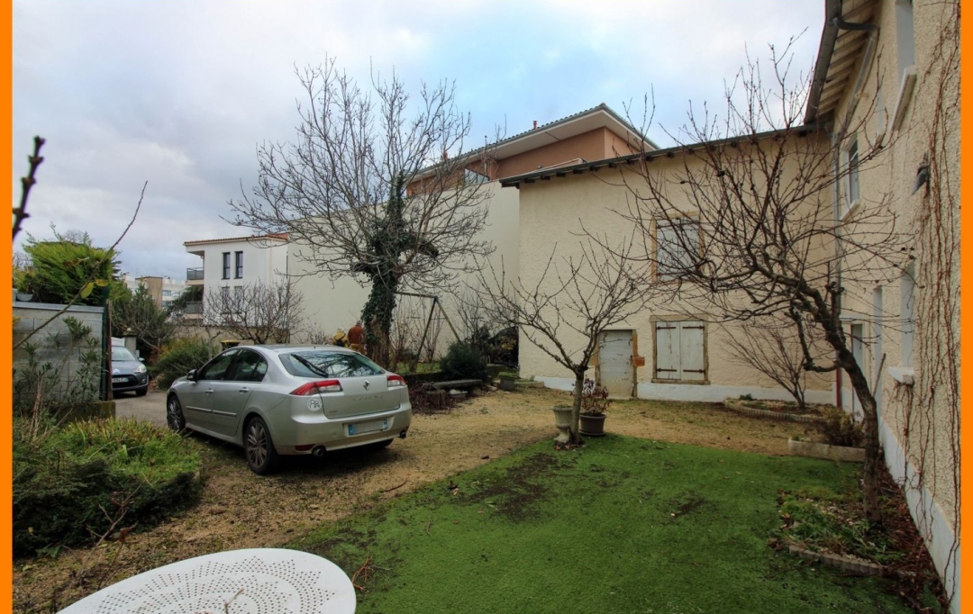 Annonces CULLY : House | RILLIEUX-LA-PAPE (69140) | 126 m2 | 425 000 € 