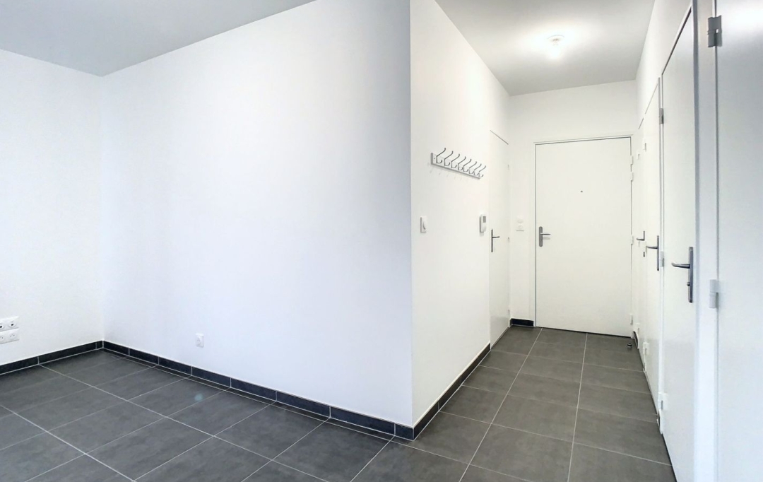 Annonces CULLY : Appartement | FEYZIN (69320) | 49 m2 | 820 € 