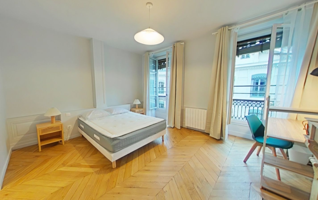 Annonces CULLY : Appartement | LYON (69001) | 133 m2 | 2 500 € 