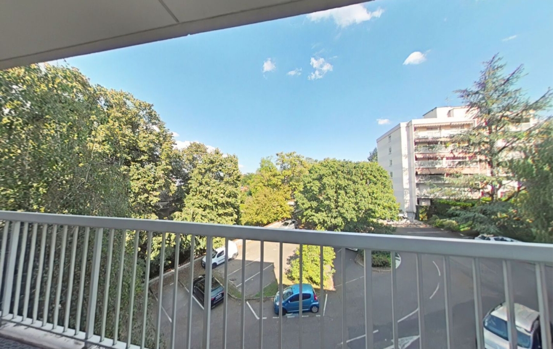 Annonces CULLY : Appartement | TASSIN-LA-DEMI-LUNE (69160) | 54 m2 | 1 350 € 