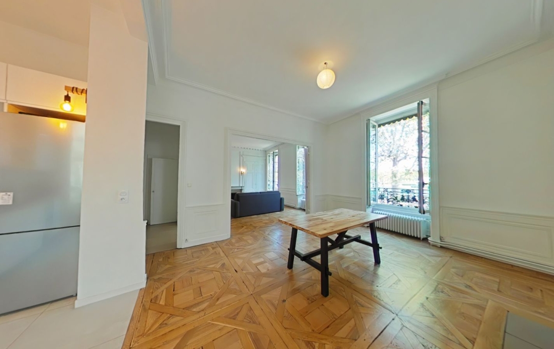 Annonces CULLY : Apartment | LYON (69002) | 120 m2 | 1 800 € 