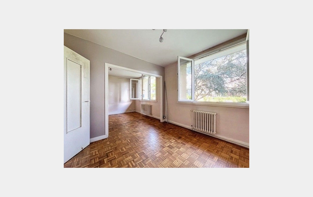 Annonces CULLY : Appartement | VENISSIEUX (69200) | 66 m2 | 125 000 € 