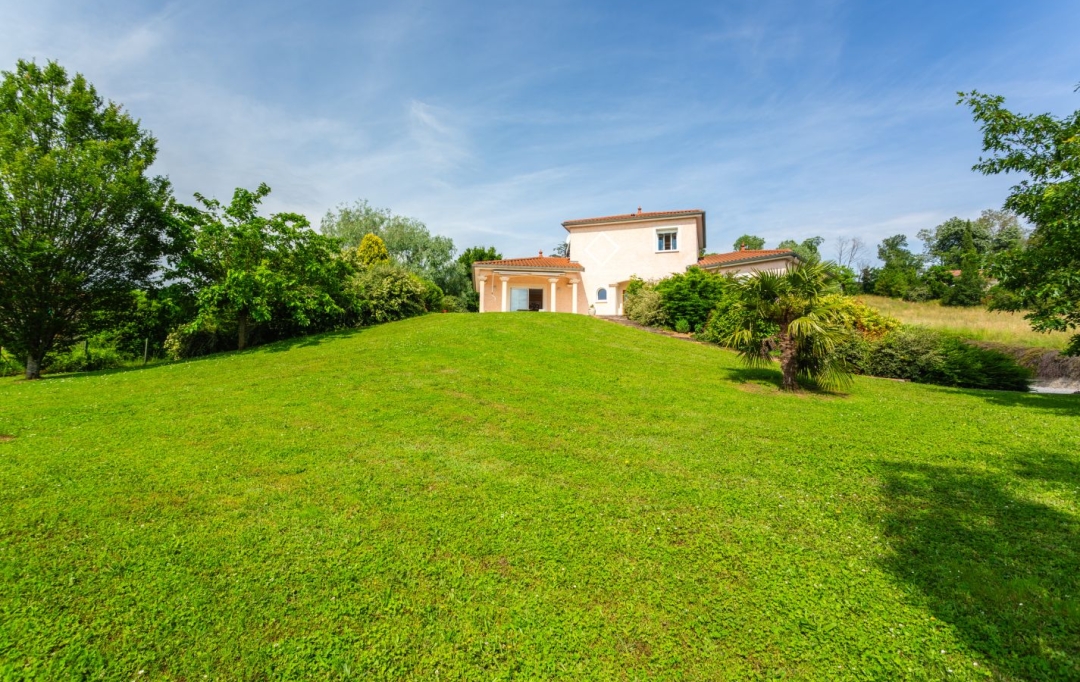 Annonces CULLY : Maison / Villa | FLEURIEUX-SUR-L'ARBRESLE (69210) | 134 m2 | 795 000 € 