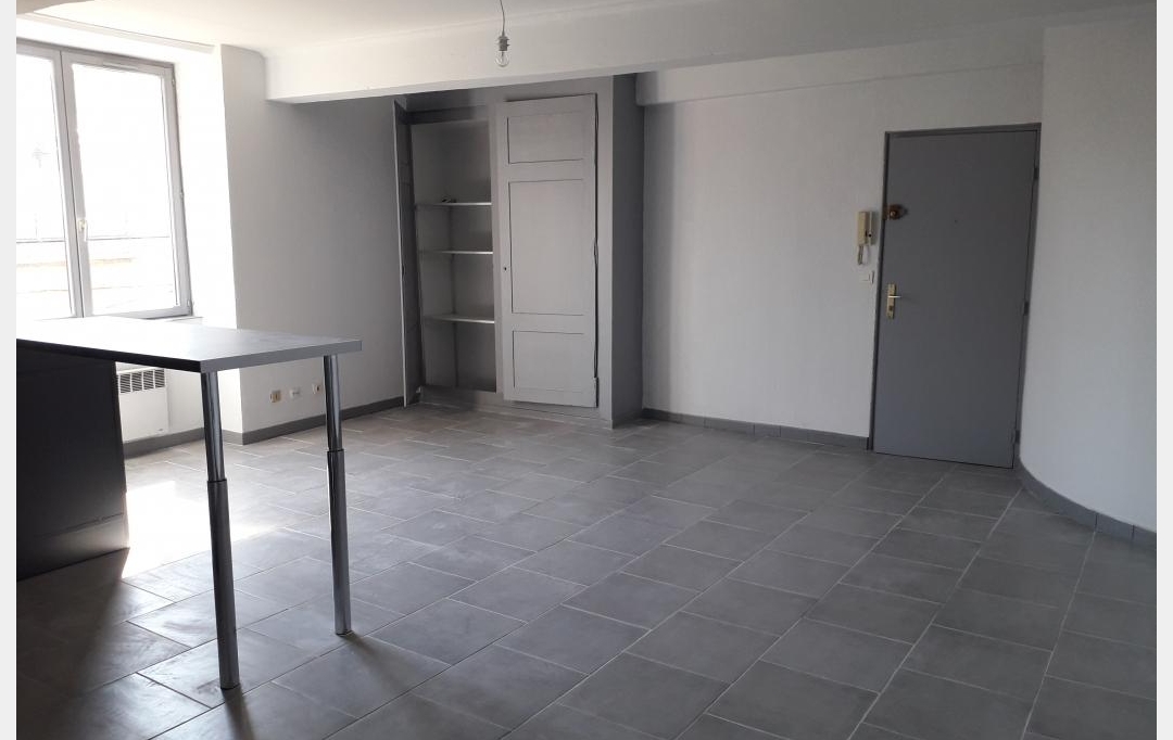 Annonces CULLY : Appartement | L'ARBRESLE (69210) | 63 m2 | 677 € 