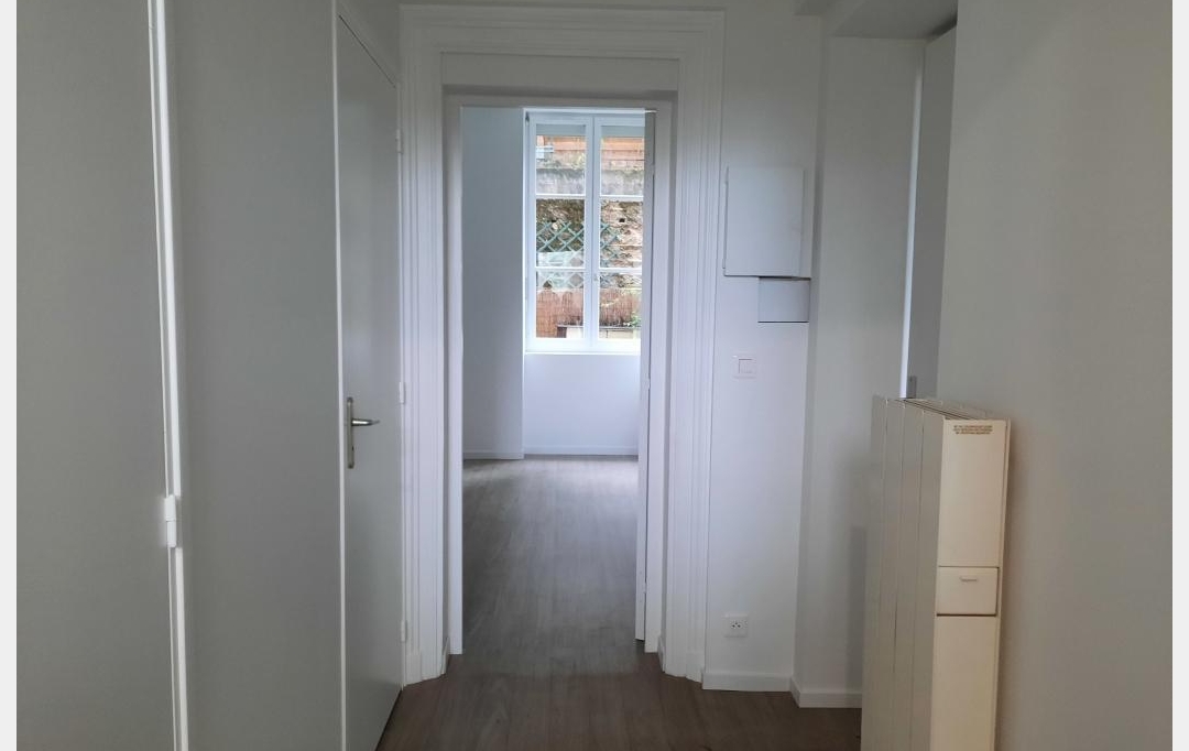 Annonces CULLY : Appartement | L'ARBRESLE (69210) | 27 m2 | 420 € 