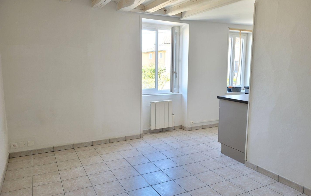 Annonces CULLY : Apartment | LENTILLY (69210) | 24 m2 | 480 € 