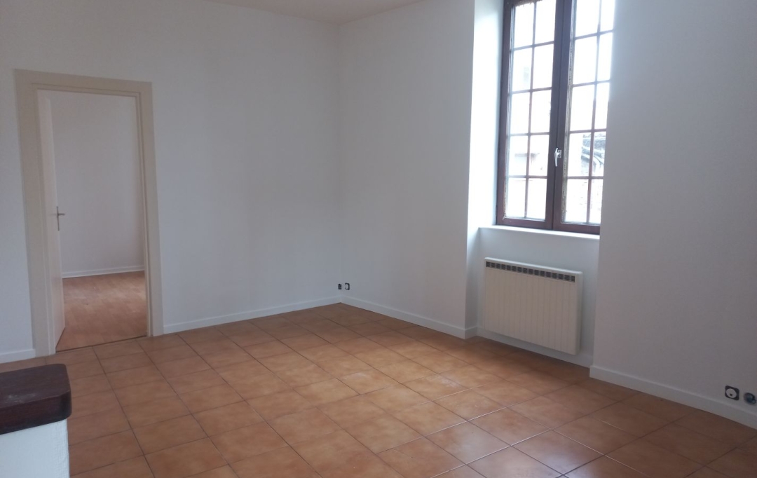 Annonces CULLY : Apartment | L'ARBRESLE (69210) | 40 m2 | 522 € 