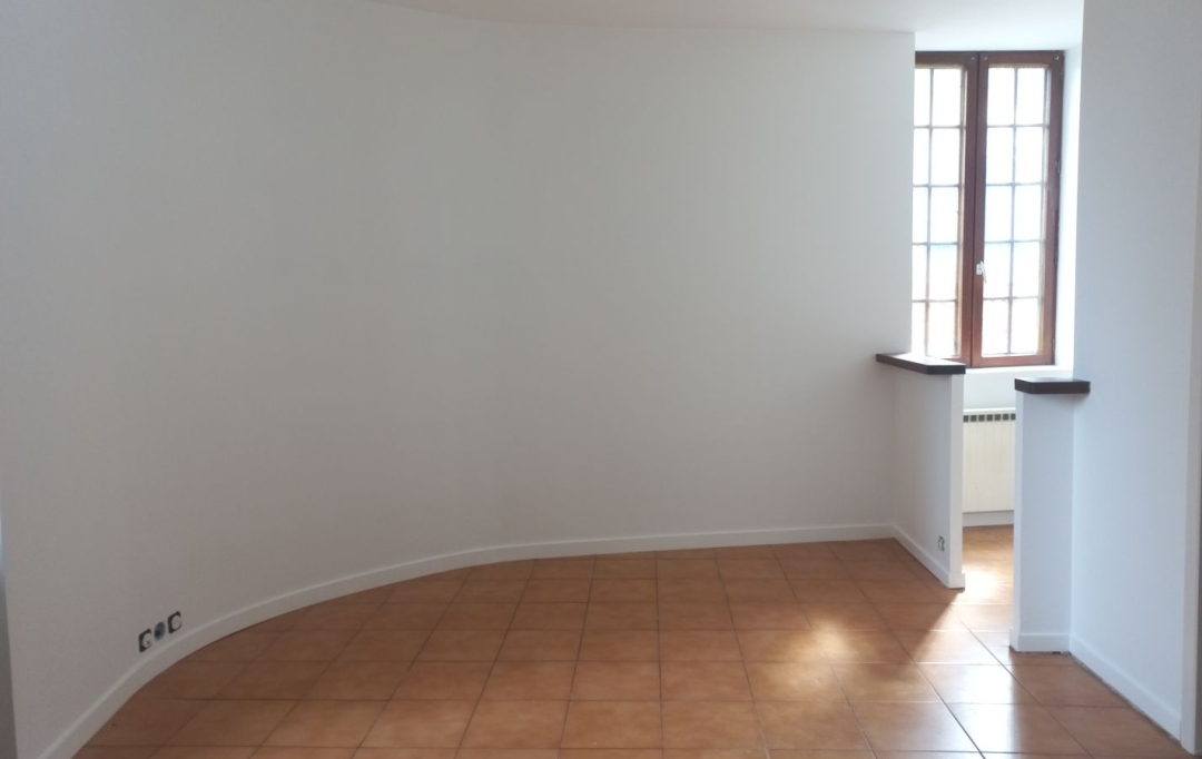 Annonces CULLY : Apartment | L'ARBRESLE (69210) | 40 m2 | 522 € 