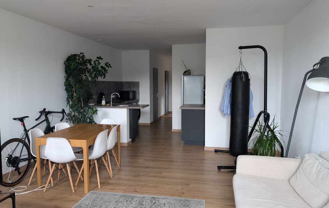 Annonces CULLY : Appartement | L'ARBRESLE (69210) | 49 m2 | 610 € 