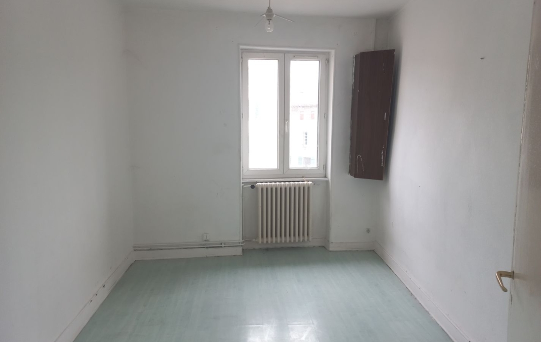 Annonces CULLY : Immeuble | L'ARBRESLE (69210) | 100 m2 | 187 200 € 