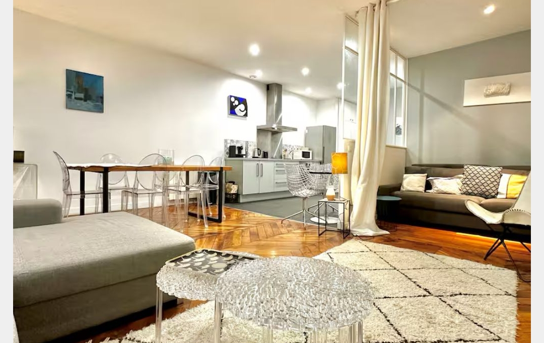 Annonces CULLY : Appartement | LYON (69002) | 55 m2 | 1 950 € 